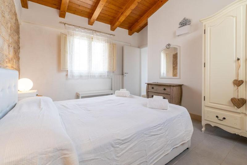 Baglio Cella - Appartamenti Per Vacanze Modica Bagian luar foto
