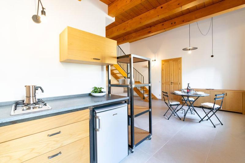 Baglio Cella - Appartamenti Per Vacanze Modica Bagian luar foto