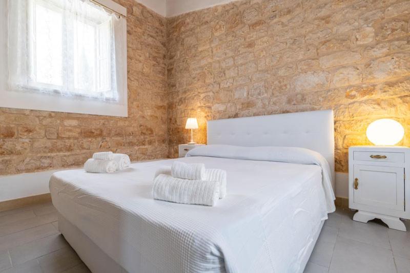Baglio Cella - Appartamenti Per Vacanze Modica Bagian luar foto