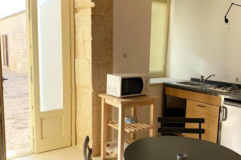 Baglio Cella - Appartamenti Per Vacanze Modica Bagian luar foto