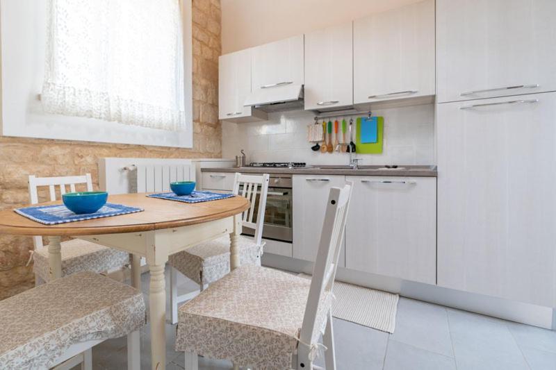 Baglio Cella - Appartamenti Per Vacanze Modica Bagian luar foto